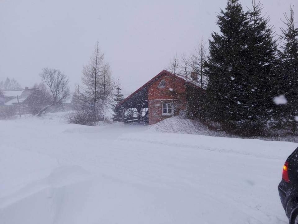 Na Pograniczu Domek W Gorach Lasowka Buitenkant foto